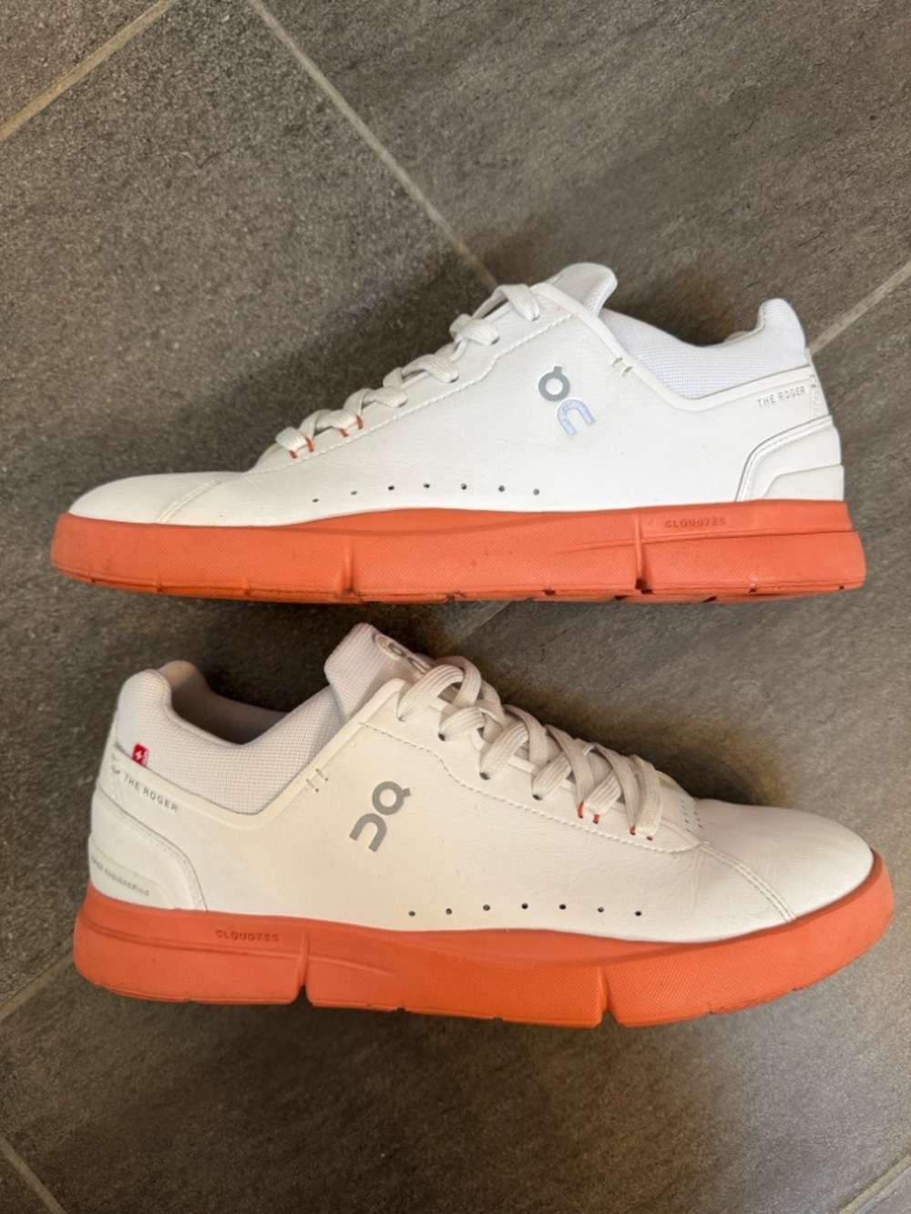On Running Men’s Roger Advantage Sneaker